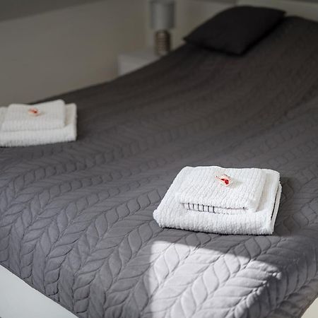 Agoston Apartman 1-2 - Lora,Marci Pécs Esterno foto